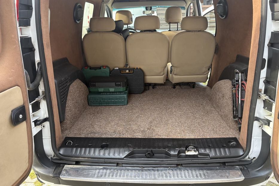Продам Renault Kangoo груз. 2013 года в Одессе