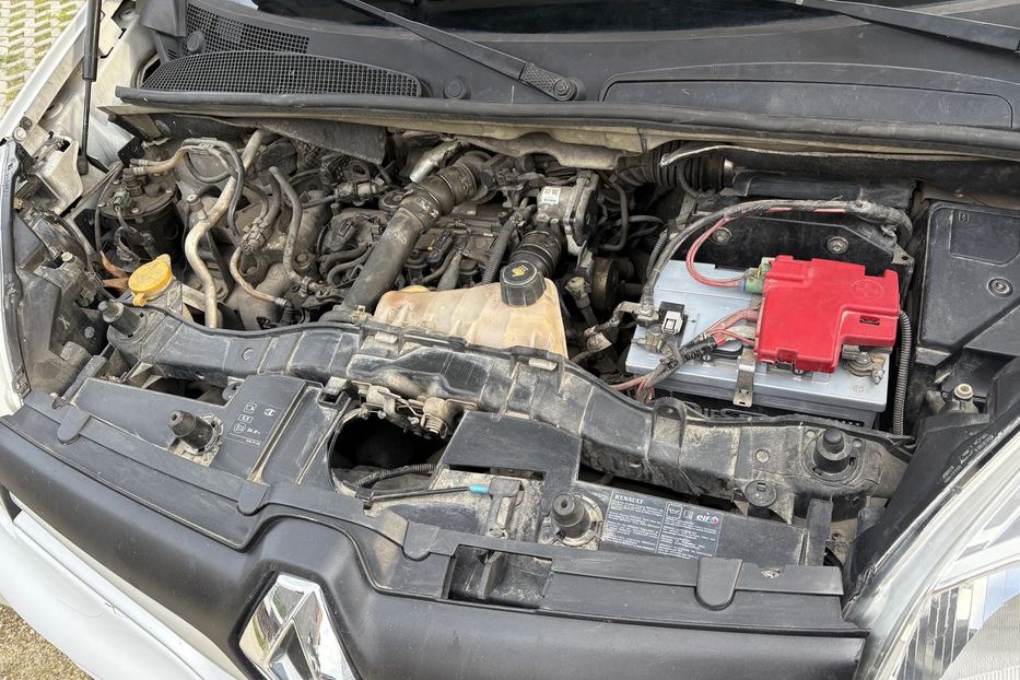 Продам Renault Kangoo груз. 2013 года в Одессе