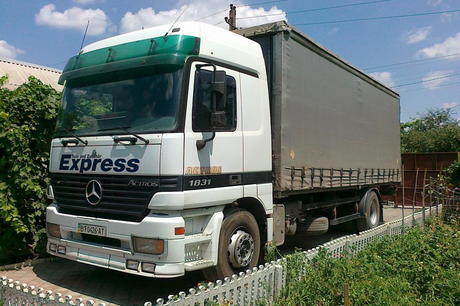 Продам Mercedes-Benz Actros 1831 1999 года в Николаеве