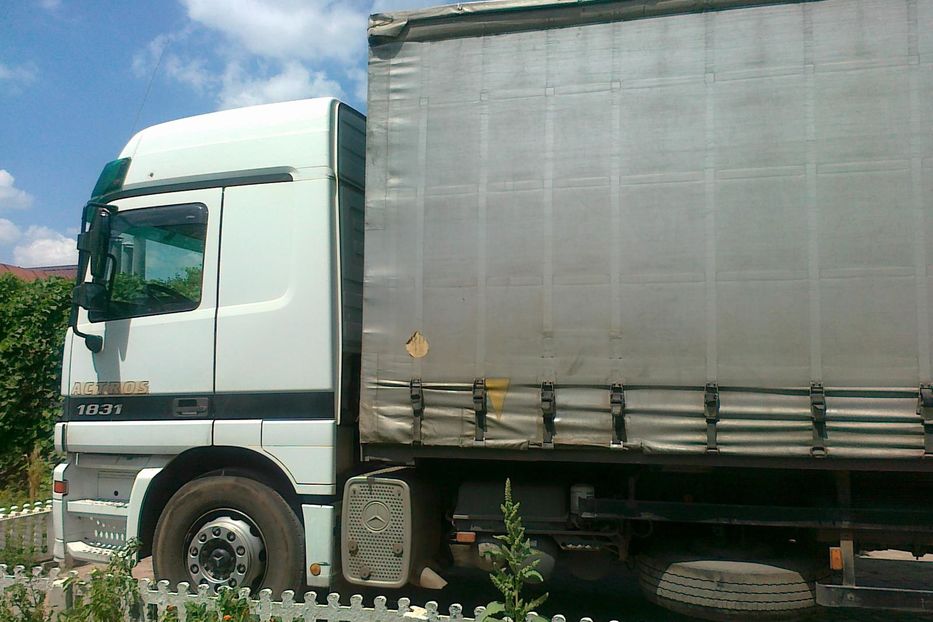 Продам Mercedes-Benz Actros 1831 1999 года в Николаеве