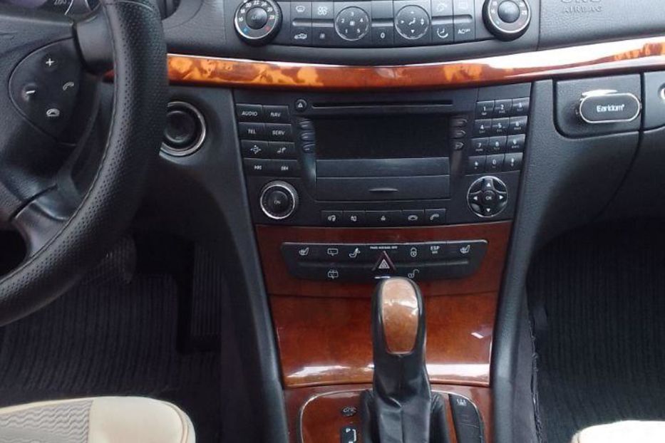 Продам Mercedes-Benz E-Class 2004 года в Одессе