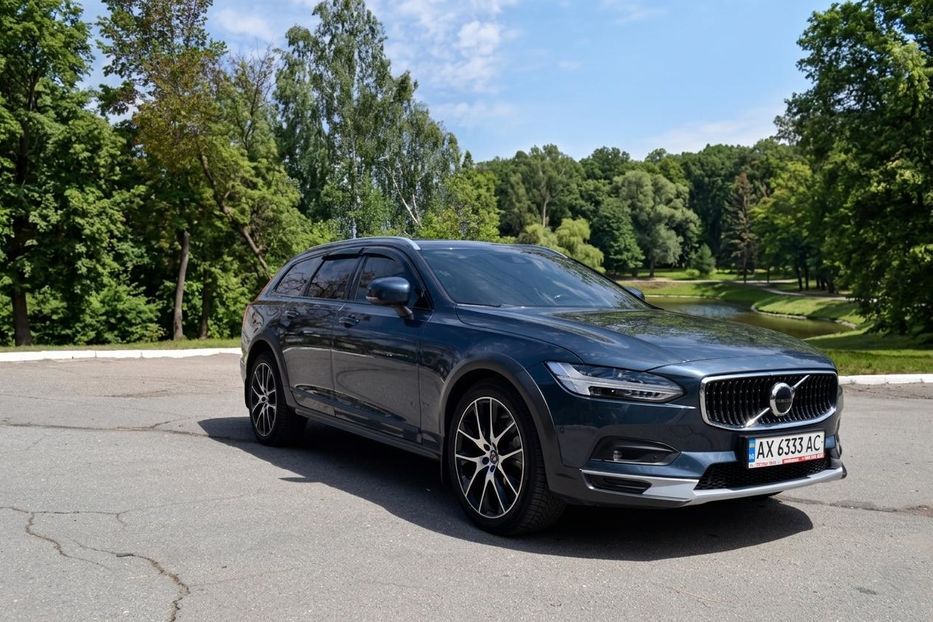 Продам Volvo V90 Cross Country 2020 года в Харькове