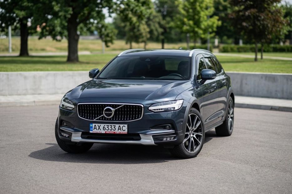 Продам Volvo V90 Cross Country 2020 года в Харькове