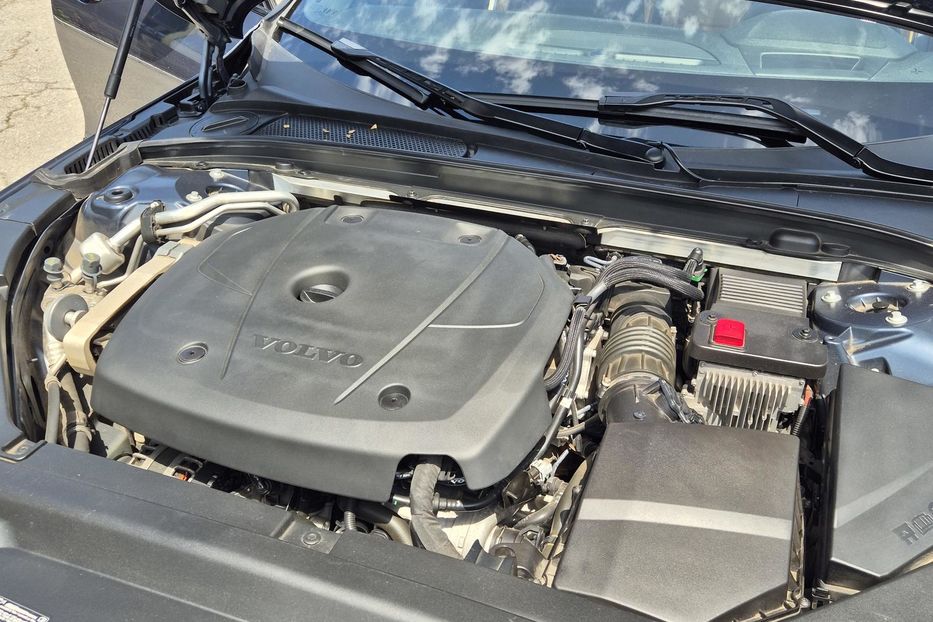Продам Volvo V90 Cross Country 2020 года в Харькове