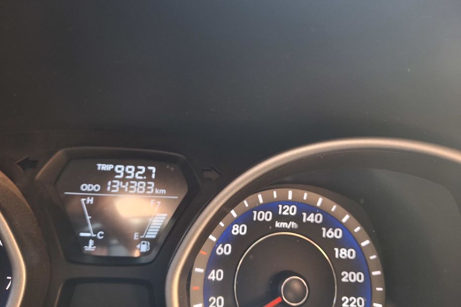 Продам Hyundai Elantra  Gls 2012 года в Киеве