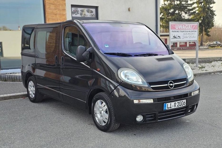 Продам Opel Vivaro пасс. 2004 года в Днепре