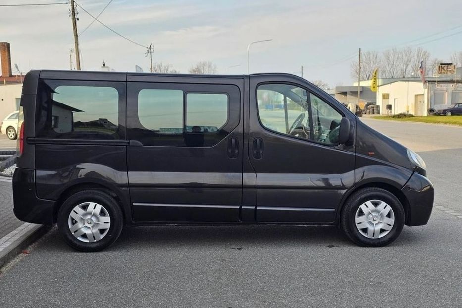 Продам Opel Vivaro пасс. 2004 года в Днепре