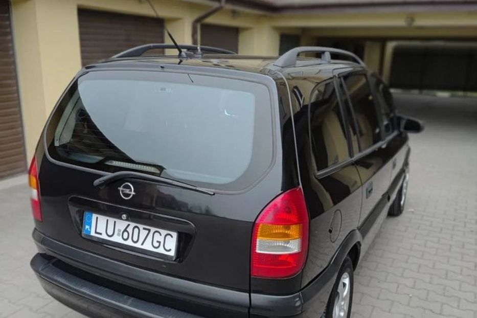 Продам Opel Zafira 2002 года в Харькове