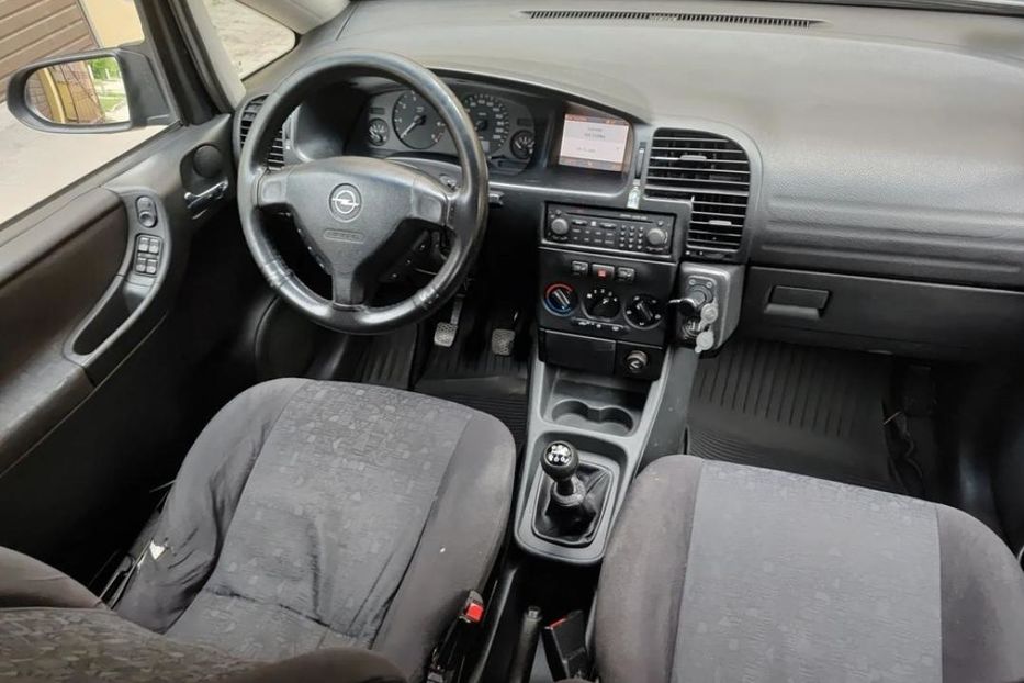 Продам Opel Zafira 2002 года в Харькове