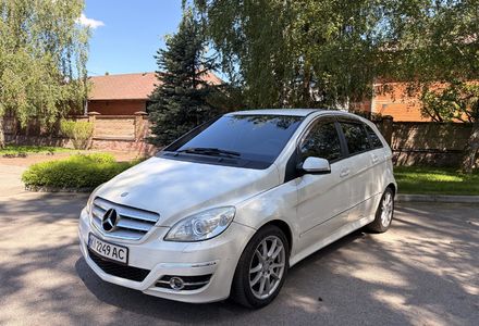 Продам Mercedes-Benz B 180 W245 (FL) 2009 года в г. Бровары, Киевская область
