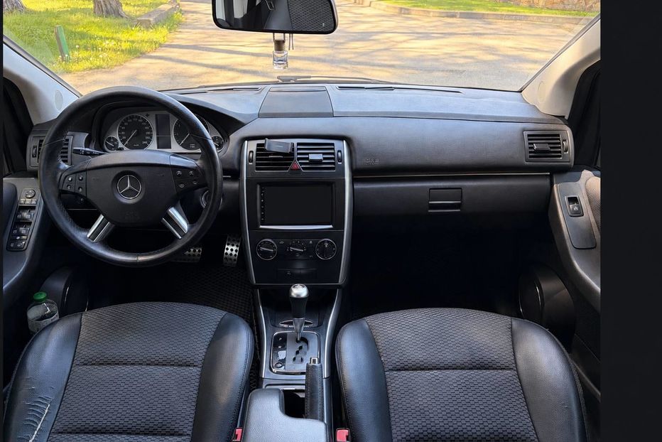 Продам Mercedes-Benz B 180 W245 (FL) 2009 года в г. Бровары, Киевская область