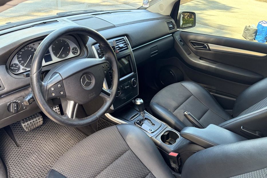 Продам Mercedes-Benz B 180 W245 (FL) 2009 года в г. Бровары, Киевская область