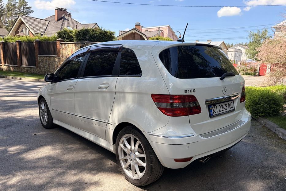 Продам Mercedes-Benz B 180 W245 (FL) 2009 года в г. Бровары, Киевская область