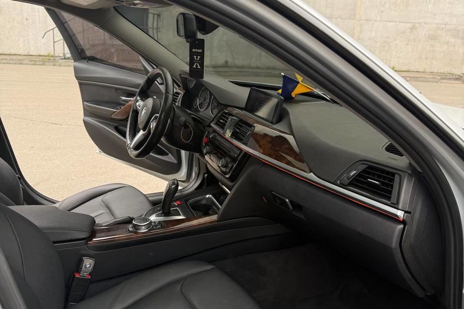 Продам BMW 328 2015 года в Киеве