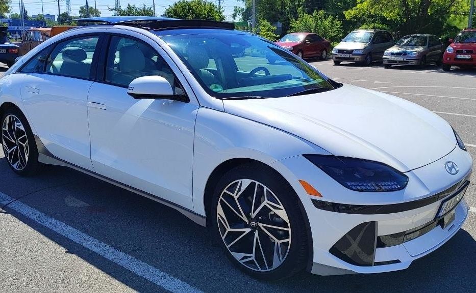 Продам Hyundai Ioniq 6 Limited, топова комплектація 2024 года в Киеве