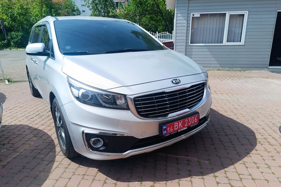 Продам Kia Carnival Dizel 2015 года в Одессе