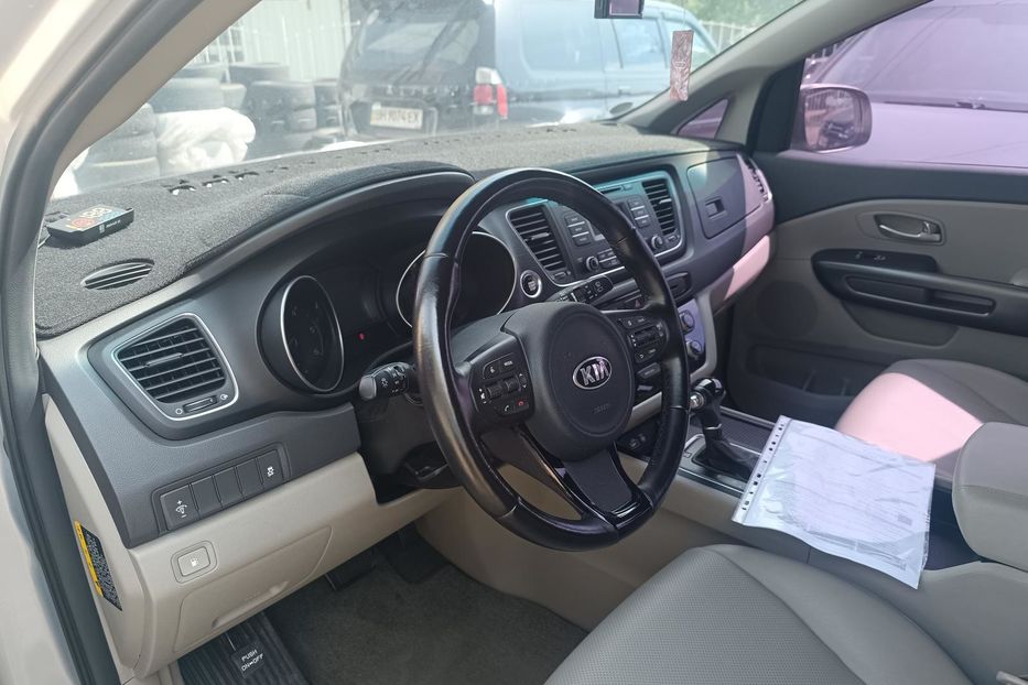 Продам Kia Carnival Dizel 2015 года в Одессе