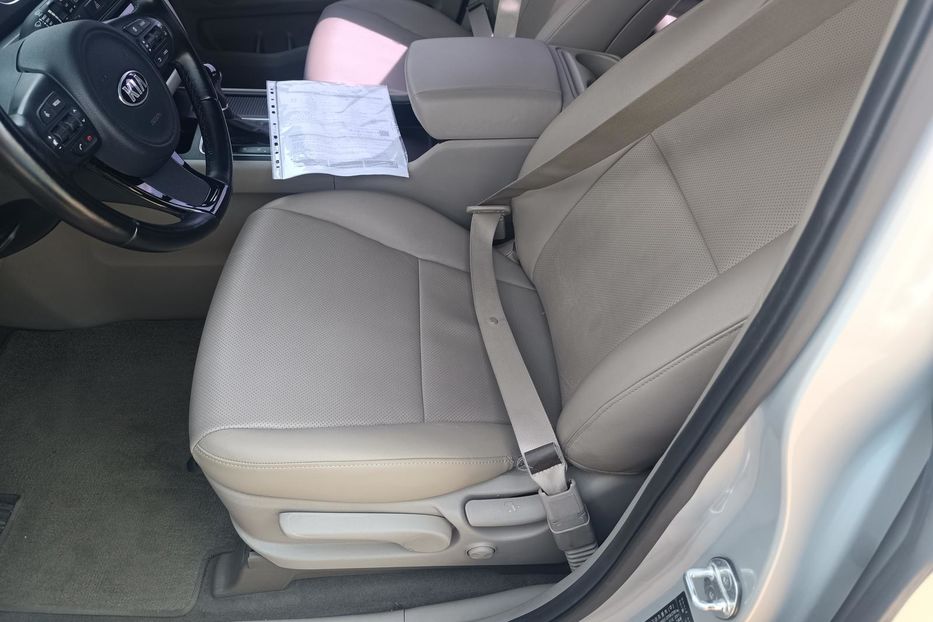 Продам Kia Carnival Dizel 2015 года в Одессе