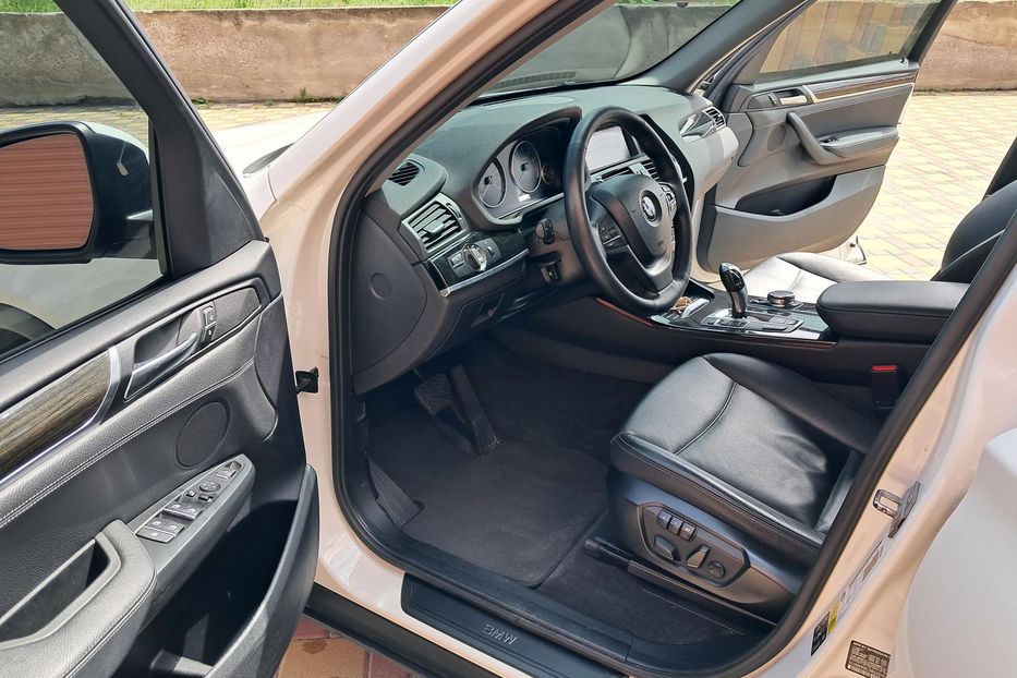 Продам BMW X3 XDRIVE28i 2015 года в г. Гайсин, Винницкая область