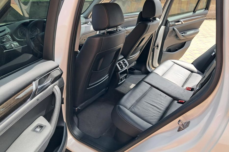 Продам BMW X3 XDRIVE28i 2015 года в г. Гайсин, Винницкая область