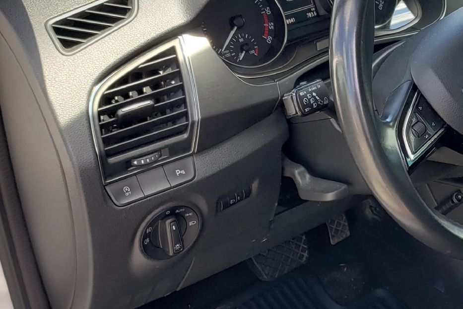 Продам Skoda Fabia III покоління (FL) 2018 года в г. Бровары, Киевская область