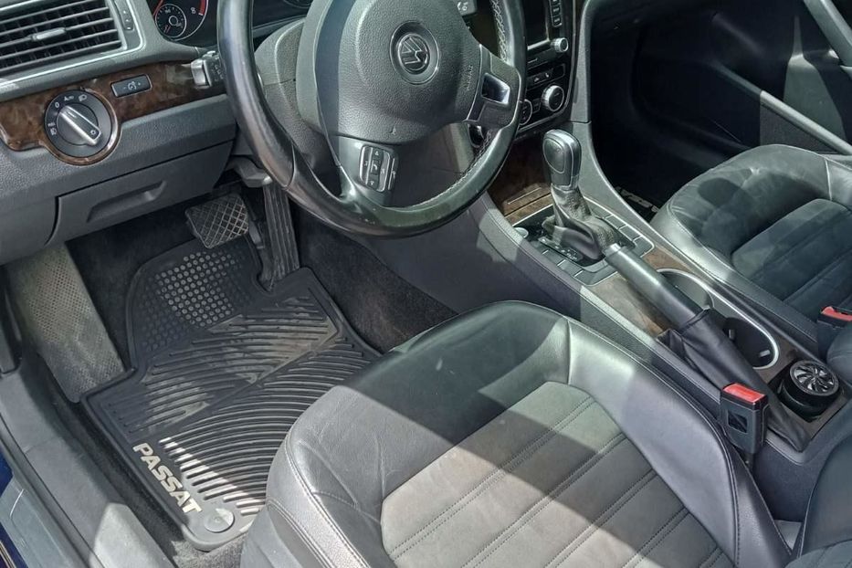 Продам Volkswagen Passat B7 2015 года в Днепре