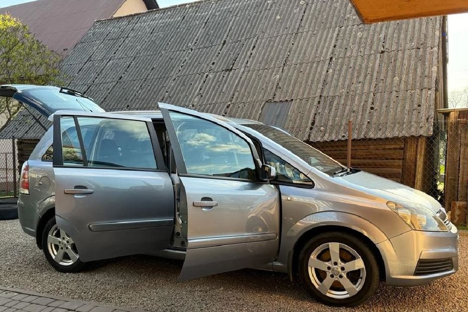 Продам Opel Zafira 2007 года в Киеве
