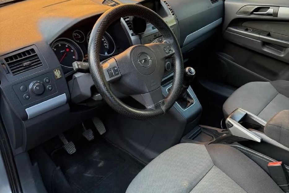 Продам Opel Zafira 2007 года в Киеве