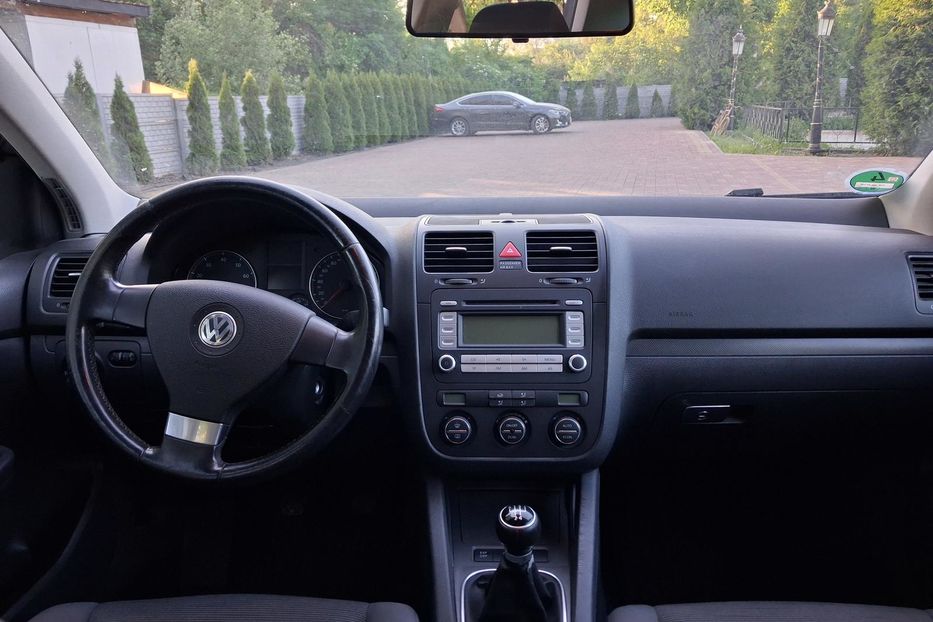 Продам Volkswagen Golf V 1.6 mpi 2007 года в Львове