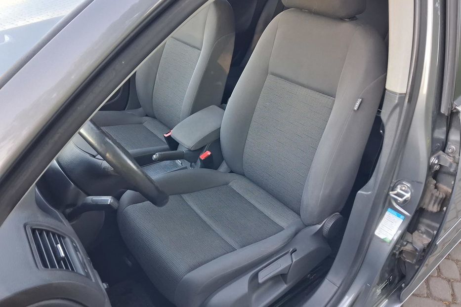 Продам Volkswagen Golf V 1.6 mpi 2007 года в Львове