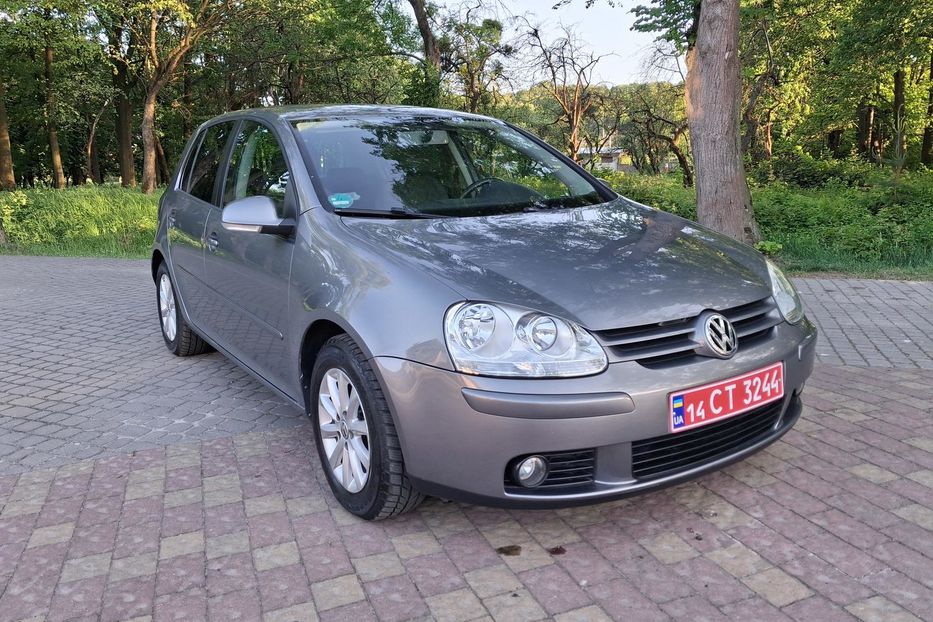 Продам Volkswagen Golf V 1.6 mpi 2007 года в Львове