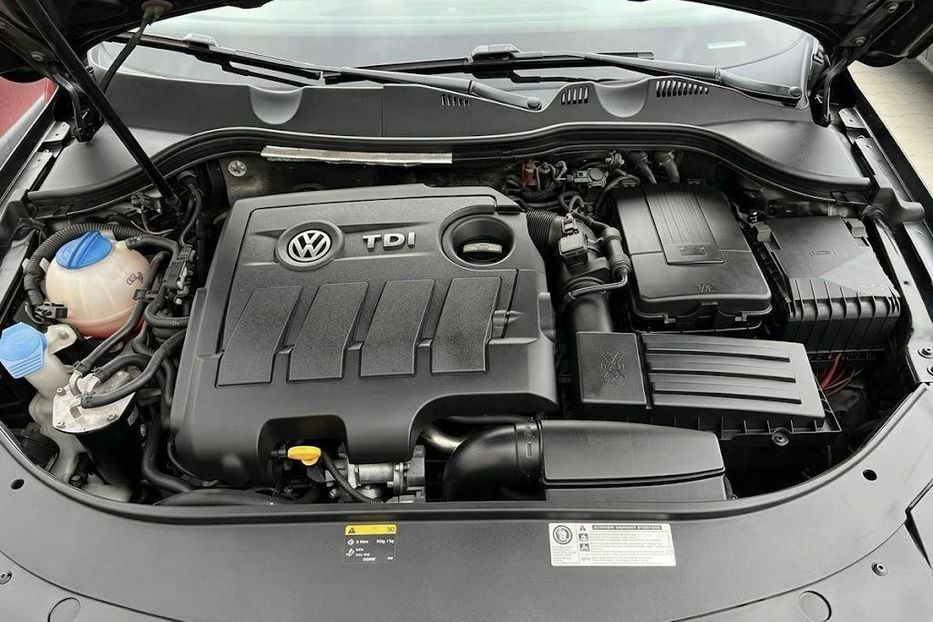 Продам Volkswagen Passat B7 2013 года в г. Калуш, Ивано-Франковская область