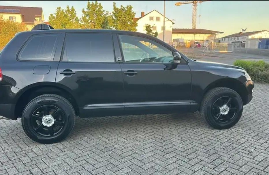Продам Volkswagen Touareg 2006 года в Харькове