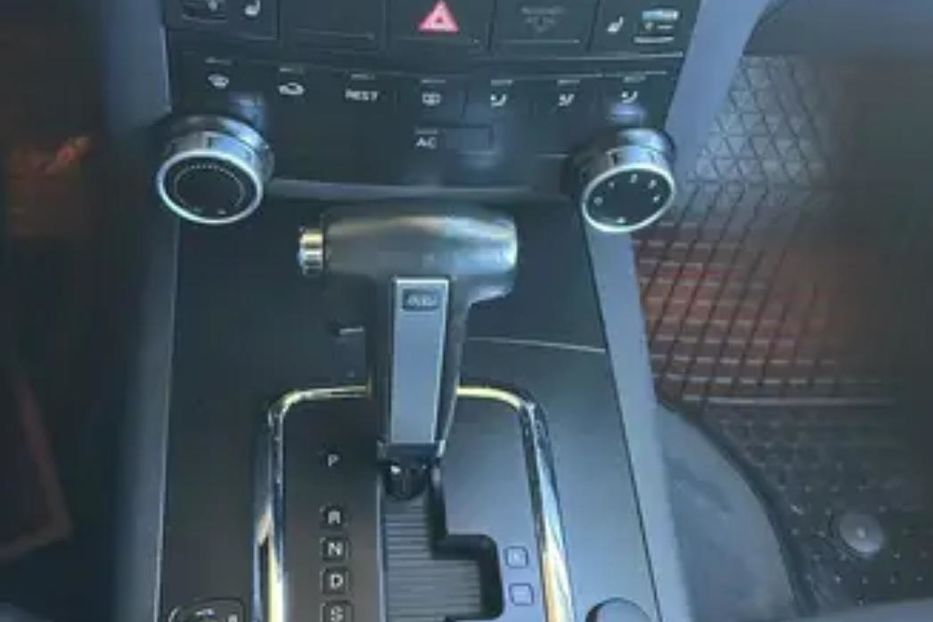 Продам Volkswagen Touareg 2006 года в Харькове