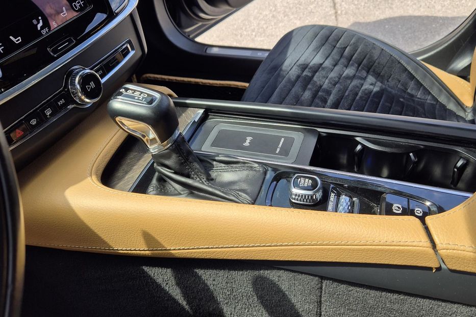 Продам Volvo V90 Cross Country 2020 года в Харькове