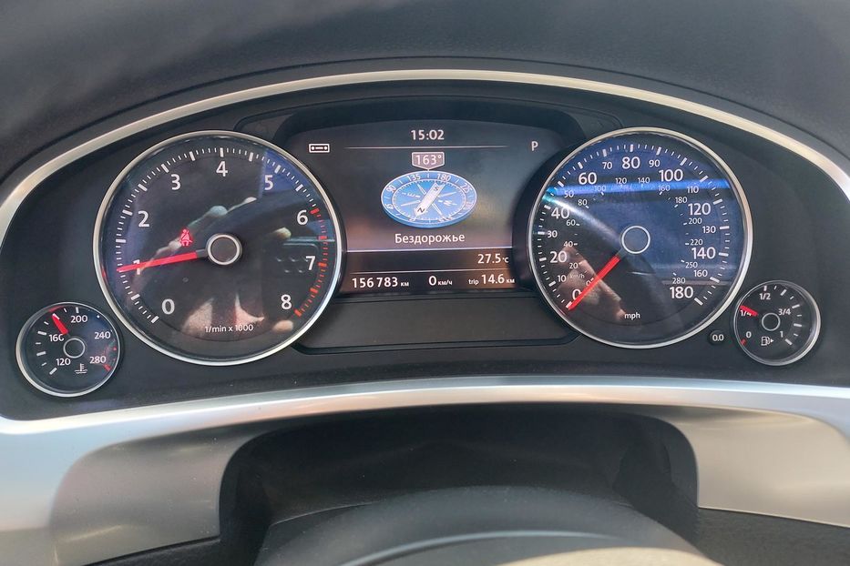 Продам Volkswagen Touareg Гибрид 2011 года в Киеве