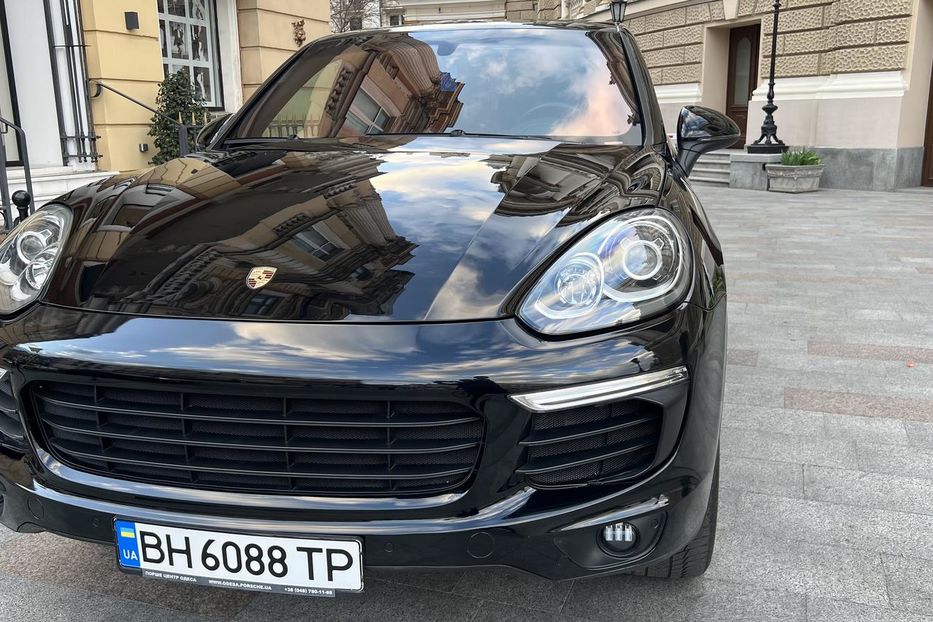 Продам Porsche Cayenne Hybrid Экономичное и комфортно 2016 года в Одессе