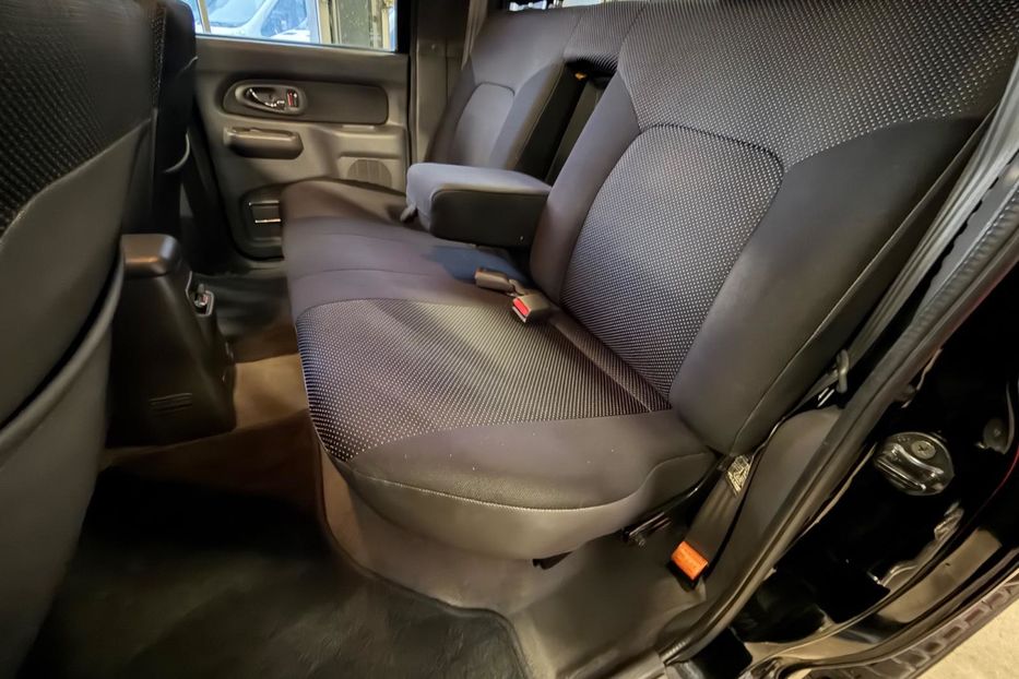 Продам Mitsubishi L 200 2005 года в г. Константиновка, Донецкая область