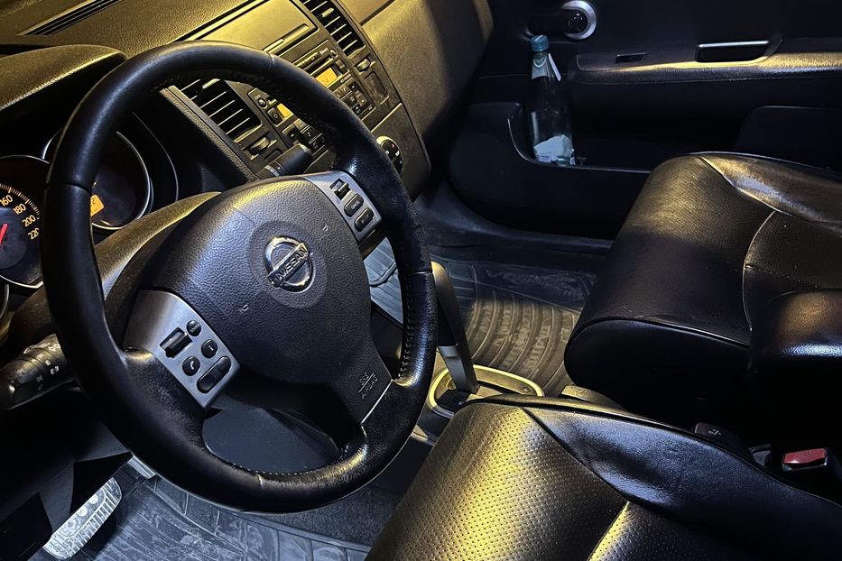Продам Nissan TIIDA 2008 года в Одессе