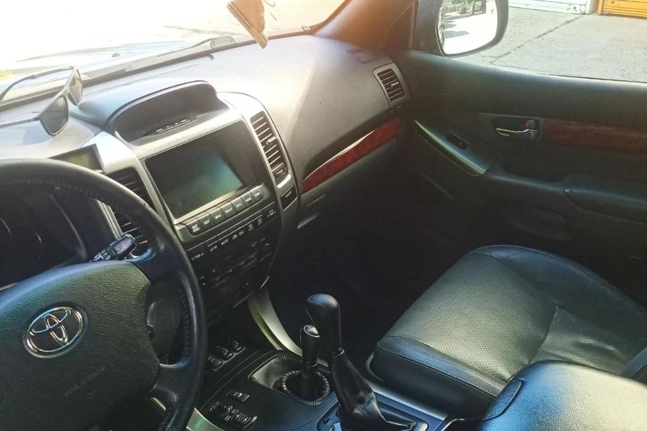 Продам Toyota Land Cruiser Prado 2007 года в Харькове