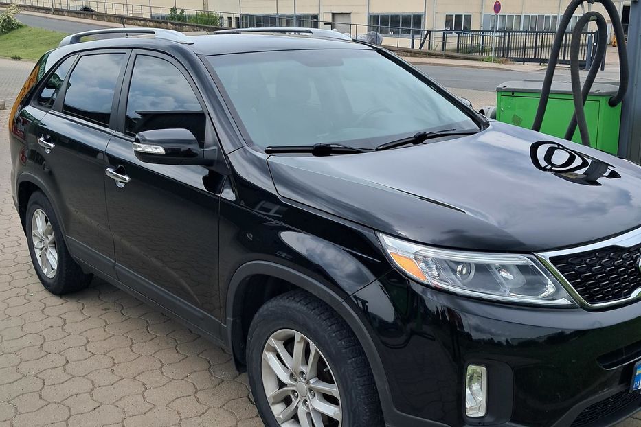 Продам Kia Sorento 2.4 AT 2013 года в Львове