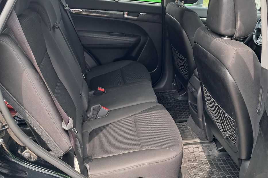 Продам Kia Sorento 2.4 AT 2013 года в Львове