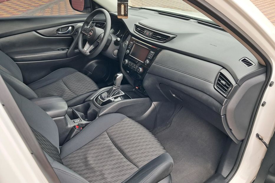 Продам Nissan Rogue SV 2018 года в г. Гайсин, Винницкая область