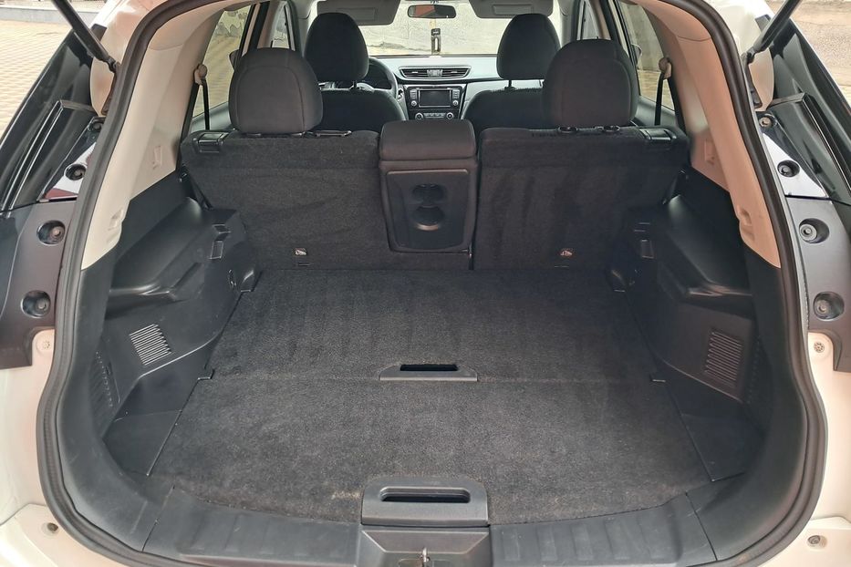 Продам Nissan Rogue SV 2018 года в г. Гайсин, Винницкая область