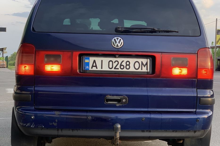Продам Volkswagen Sharan 2003 года в Киеве