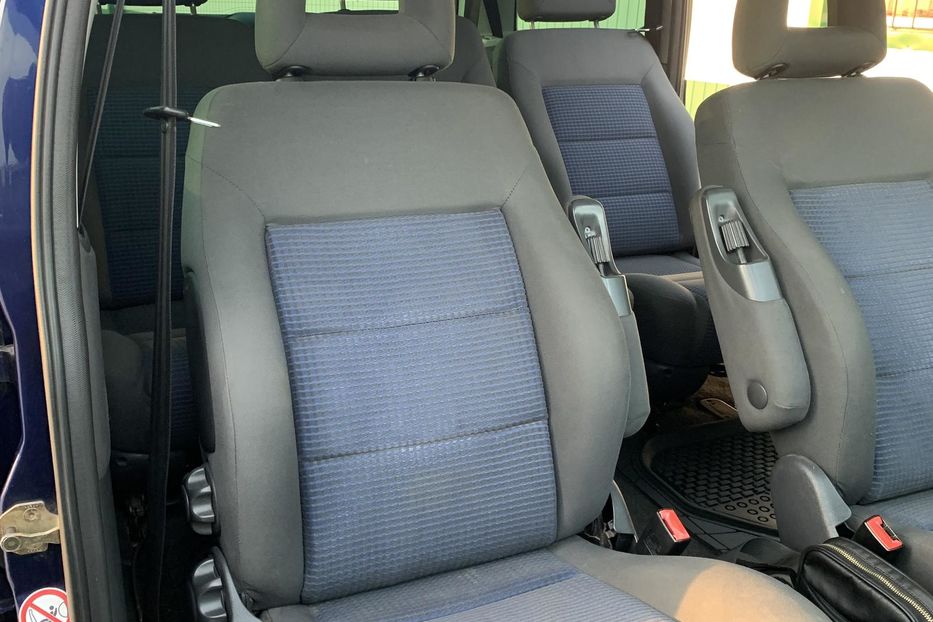 Продам Volkswagen Sharan 2003 года в Киеве