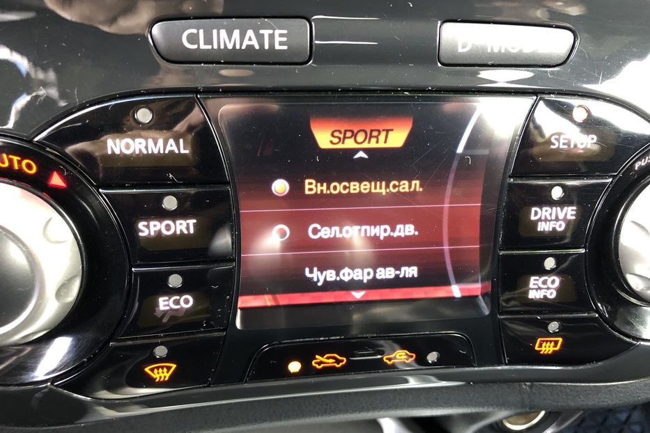 Продам Nissan Juke 1.6 DIG-T CVT (200 к.с.) 4WD • 2012 года в Житомире