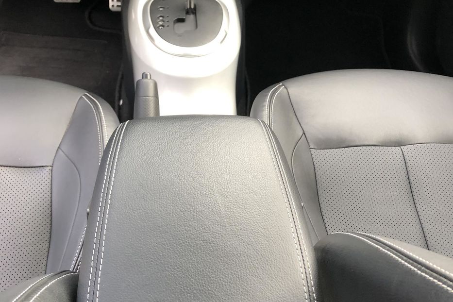 Продам Nissan Juke 1.6 DIG-T CVT (200 к.с.) 4WD • 2012 года в Житомире