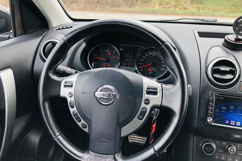 Продам Nissan Qashqai+2 2.0D AT (150 к.с.) 4WD • Tekna 2013 года в Житомире