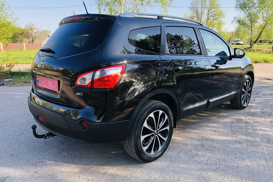 Продам Nissan Qashqai+2 2.0D AT (150 к.с.) 4WD • Tekna 2013 года в Житомире